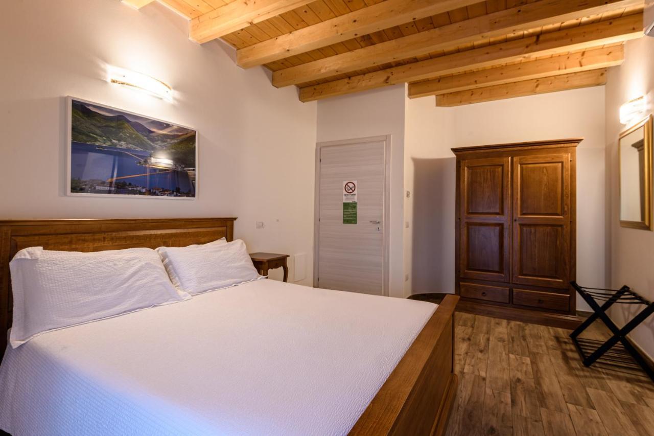 Il Glicine B&B Ristorante Cazzago San Martino Экстерьер фото