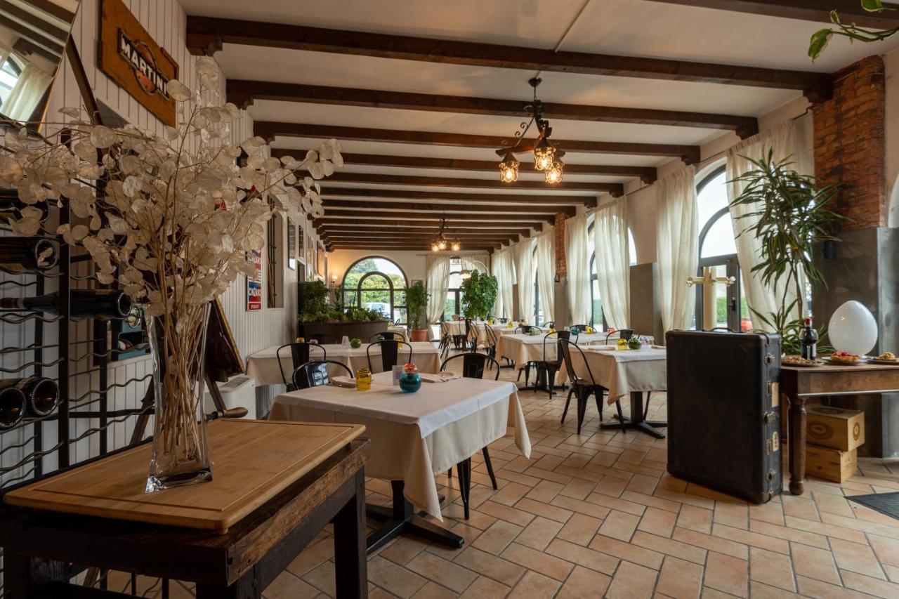 Il Glicine B&B Ristorante Cazzago San Martino Экстерьер фото